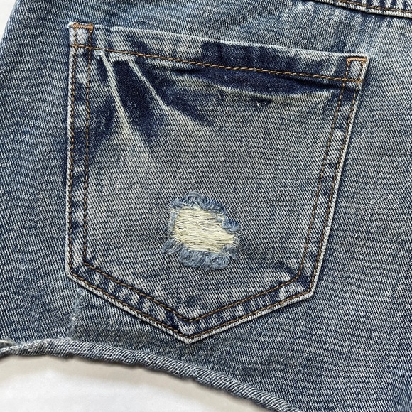 FREE PEOPLE Denim Shorts Blue Distressed Raw Hem Button Fly 32x3 Womens Size 24 - Picture 7 of 11